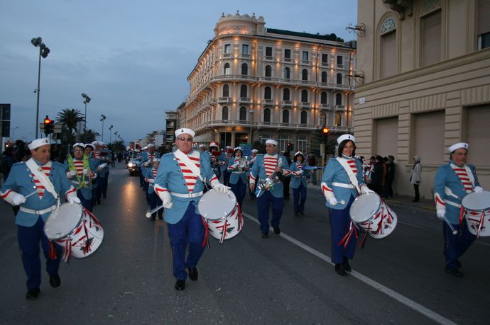 Ingrandisci la foto